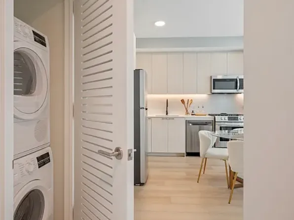 153-10 88th Avenue image 10 of 30