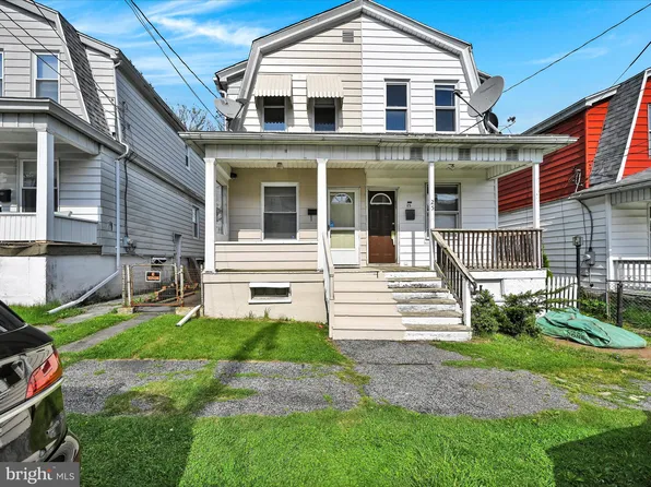 23 S 4th St, Frackville, PA 17931