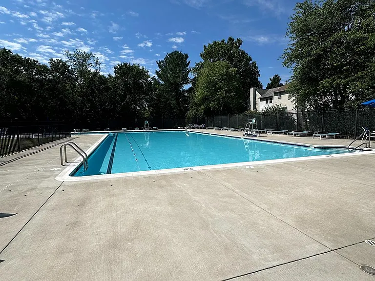 4002 Summer Hollow Ct #155A — Photo 47