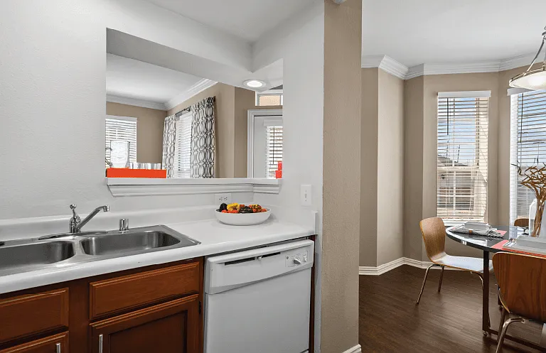 Tuscany Park Apartments — Photo 24