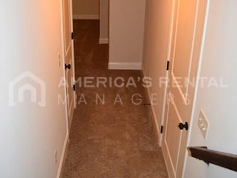 3768 Creekside Way — Photo 12