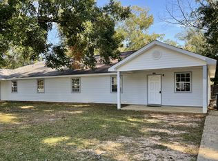 1924 N Pine St, Foley, AL 36535