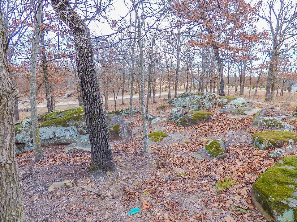 1st image of 18 Duchess Creek Dr