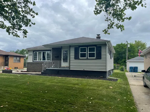 3035 Strong St, Highland, IN 46322