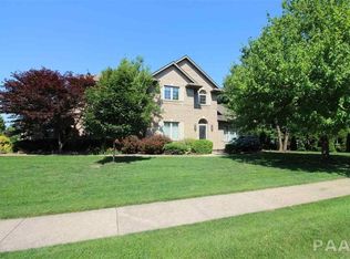 1701 Steeplechase, Washington, IL 61571