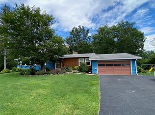 15 Brookhaven Dr, Ithaca, NY 14850