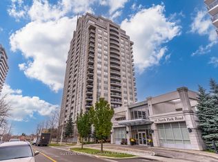 7 N Park Rd #908, Vaughan, ON L4J 0C9