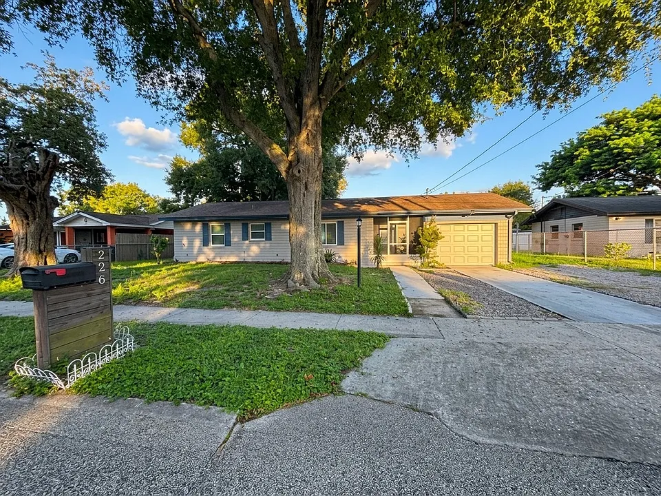 226 Palm Ave