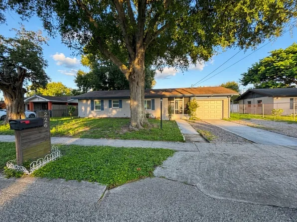 226 Palm Ave, Auburndale, FL 33823
