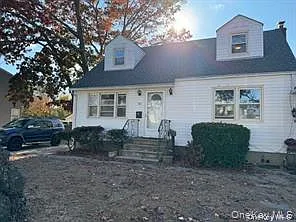 563 N Delaware Ave Photo 1
