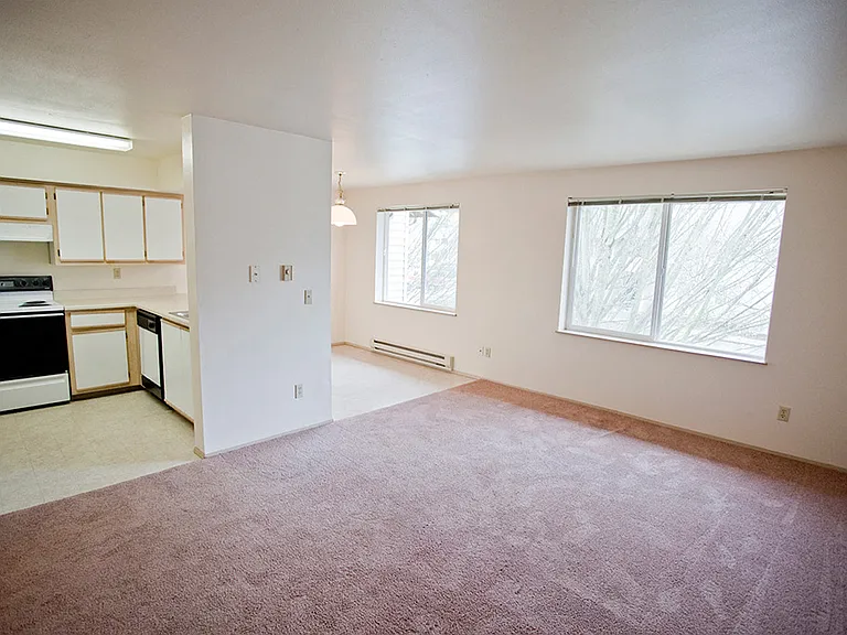 Oak Meadow — Photo 17