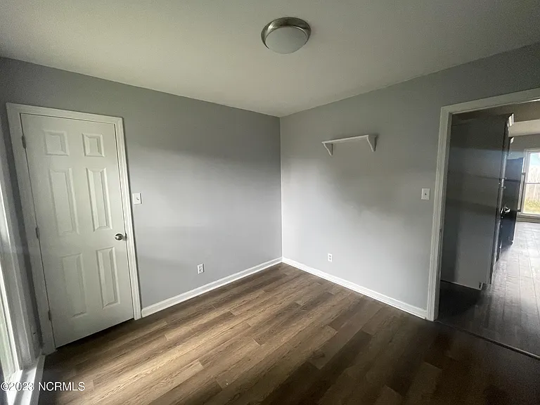 3337 Redfox Rd — Photo 7