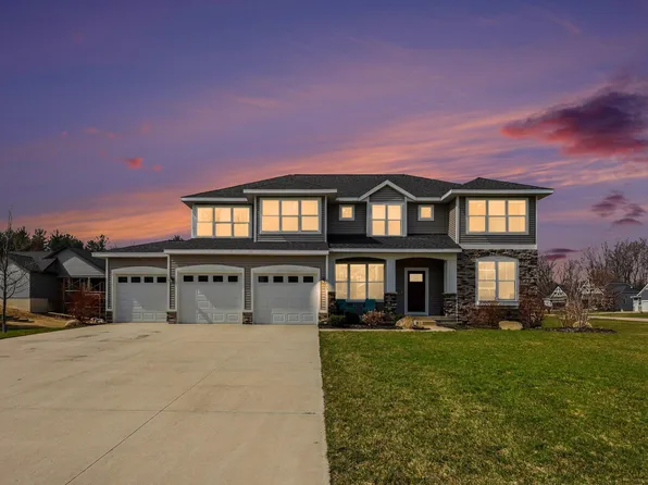 2803 Pinehill Dr, Holland, MI 49424