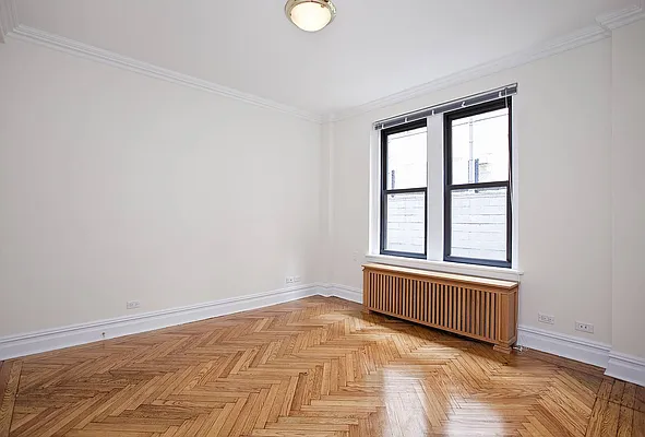 Rented by Goldfarb Properties | media 9