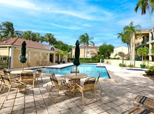 Savannah At Riverside Con, Pompano Beach, FL 33071