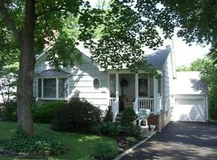 69 The Fellsway, New Providence, NJ 07974