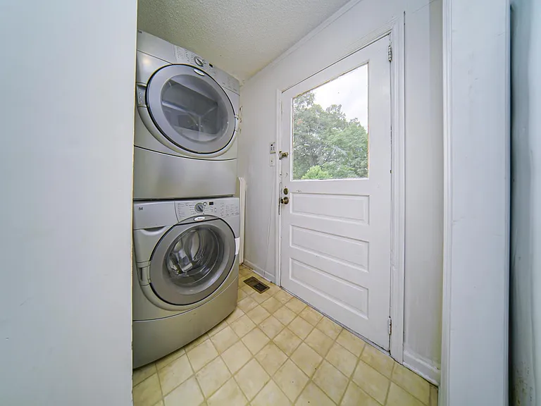 1314 Milledge Rd — Photo 19