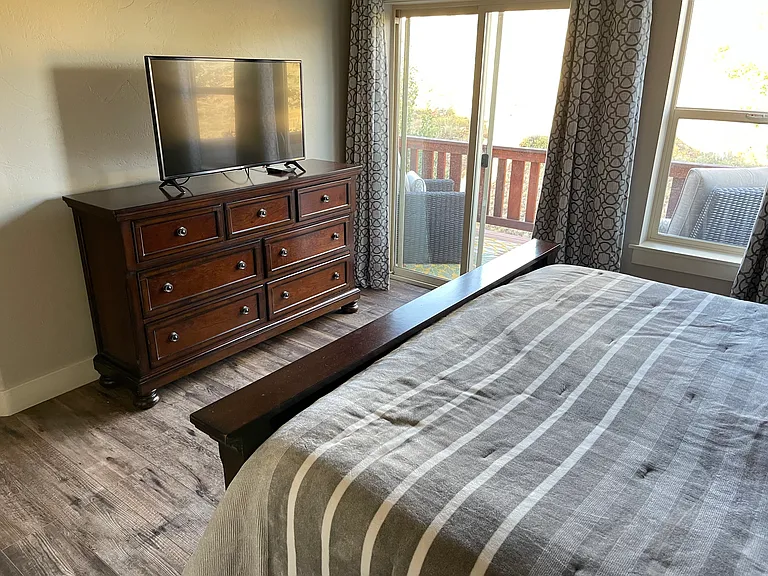 5635 Oslo Ln — Photo 8