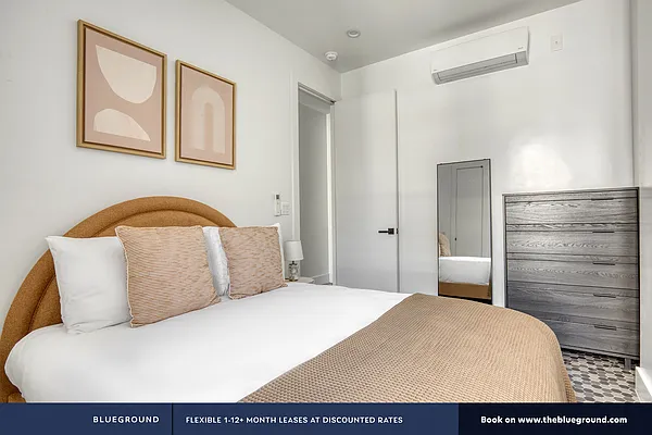 Rented by The Blueground | media 30