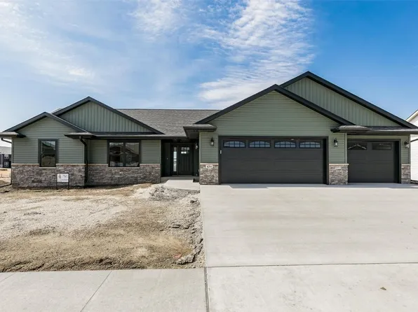 434 Council St, Anamosa, IA 52205