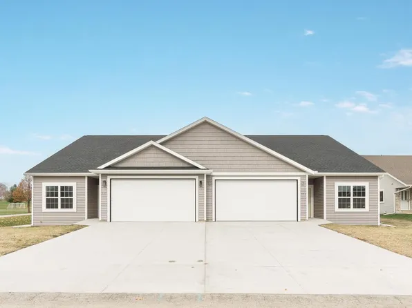 551 East Hyland STREET, Juneau, WI 53039