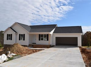 6227 Brentwood Park Ct, Rural Hall, NC 27045