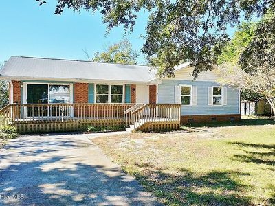 396 Hickory Point Road, Hampstead, NC, 28443