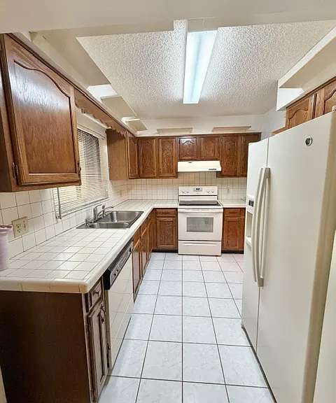 101 Grand Plaza Dr #F4 — Photo 5