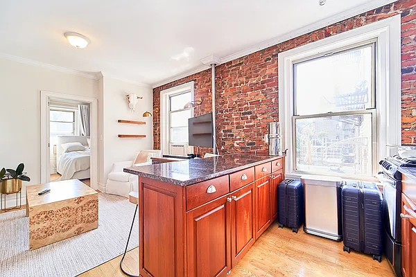 Rented by Living New York | media 6