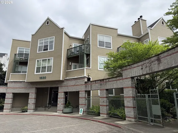 1630 S Harbor Way, Portland, OR 97201