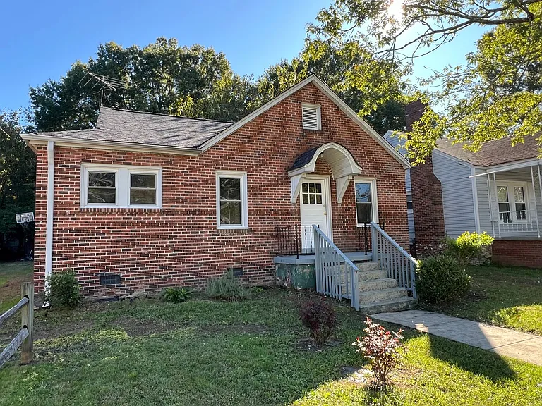 111 Highland Ave — Photo 15