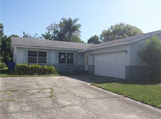 582 6th Ave SE, Largo, FL 33771