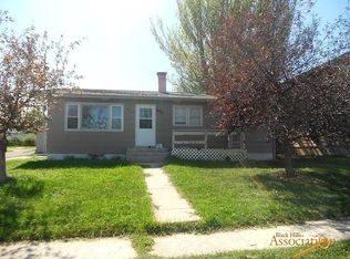 809 W Jackson Blvd, Spearfish, SD 57783
