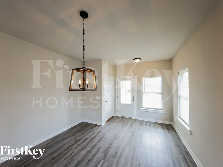 50 County Road 1702 — Photo 4