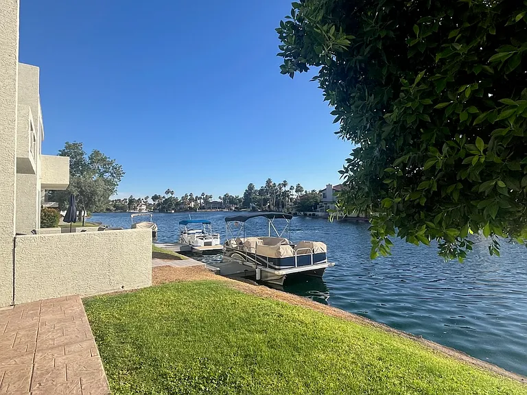 1442 W Coral Reef Dr — Photo 30