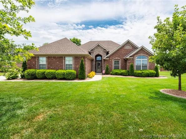 1815 Medinah Way, Henryville, IN 47126