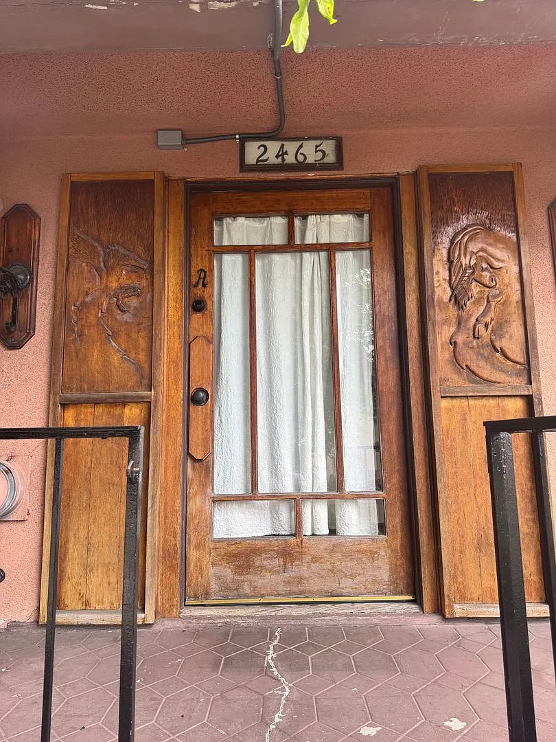 Barry - Albatross Street — Photo 1