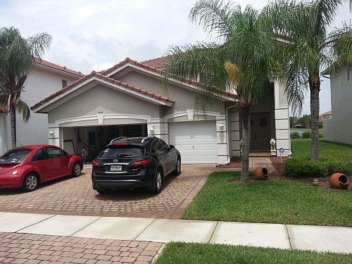 1st image of 9168 Silver Glen Way