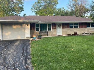 1601 C St, Charleston, IL