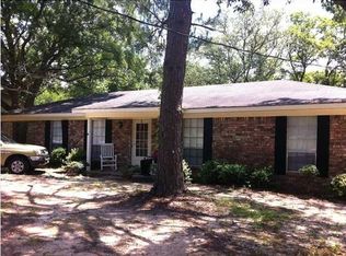 1250 Baylor Dr, Mobile, AL 36618