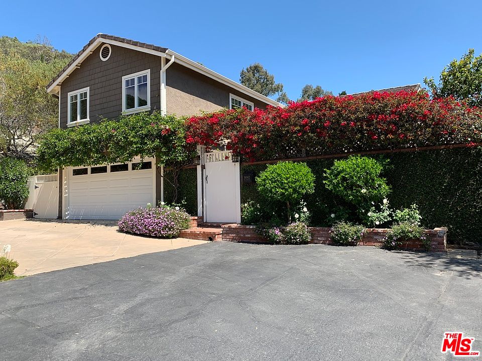 1st image of 16962 Avenida De Santa Ynez