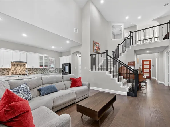 8238 Plumbago Way, Dallas, TX 75252