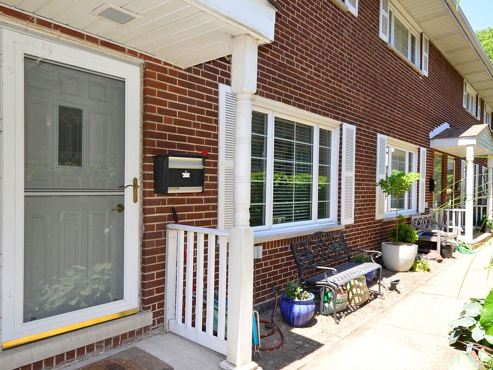 1st image of 1122 W Morse Ave Unit B