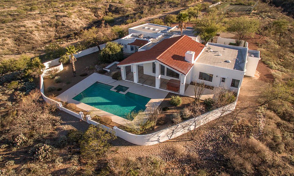 1st image of 7052 S Avenida Del Potrillo