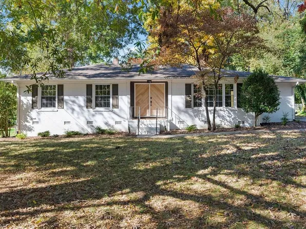 2705 Asbury Ter, Greensboro, NC 27408