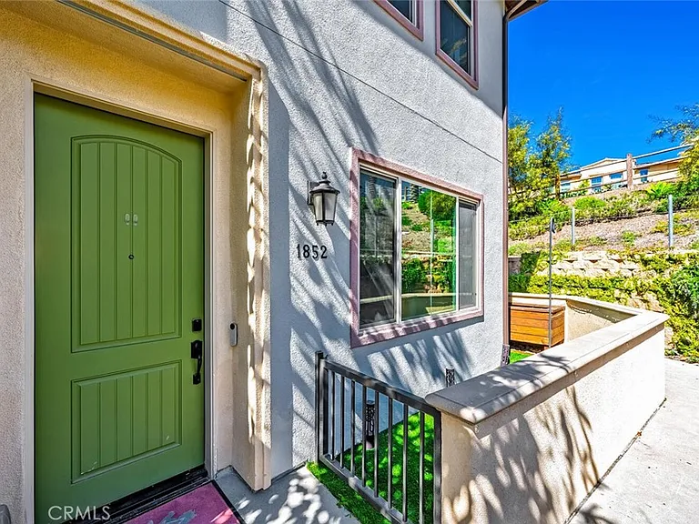 1852 Red Willow Way — Photo 43
