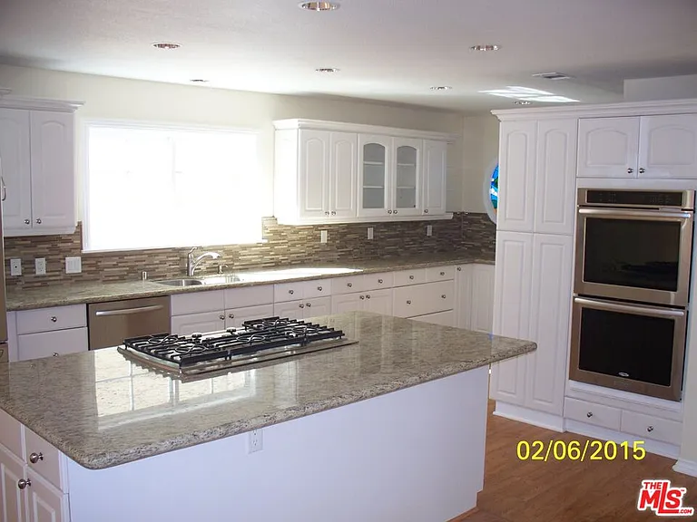 7830 W 83rd St — Photo 63