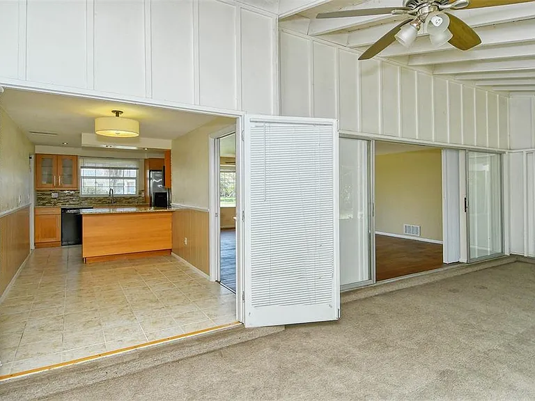 3137 Lockwood Ter — Photo 13
