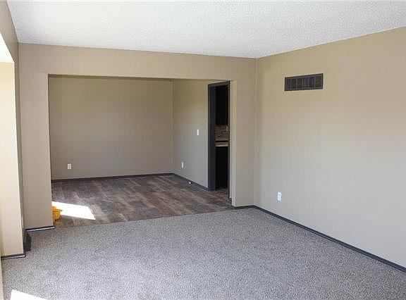 5th image of 7112 Strupwood Ct