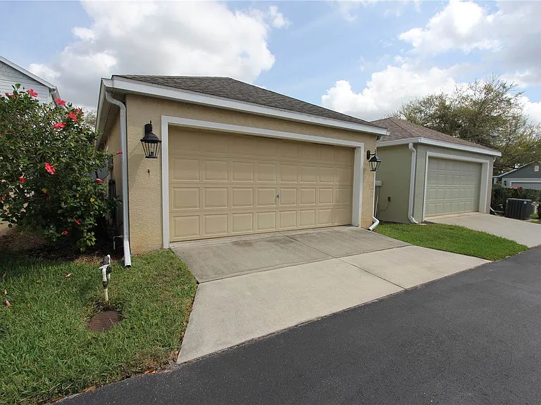 11717 Crawford Parrish Ln — Photo 31